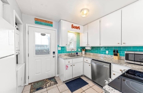 Gulf Shores Condo | Charming Harbor House 2bd 2ba Heated Pool Beach & Ocean View Balcony