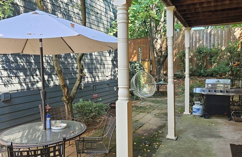 East Side House | Charming Historic Grant Park Home/Atlanta Gem! Must See!