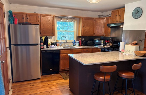 Oakland House | Charming historic guest house on farm 3 bedrooms wood stove pet friendly