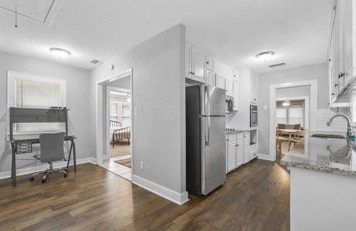 Fort Worth House | Charming Historic house 10 minutes from Downtown FW and Stock yards