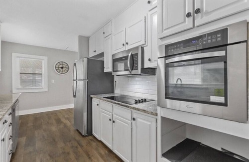 Fort Worth House | Charming Historic house 10 minutes from Downtown FW and Stock yards