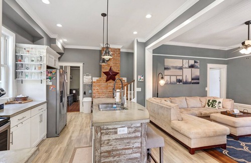 Carthage House | Charming Historic Home in Downtown Carthage – Walk to Coffee, Breweries & More!