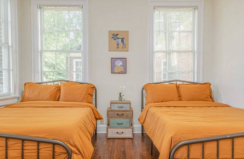 Columbus House | Charming Historic Home in Midtown Columbus