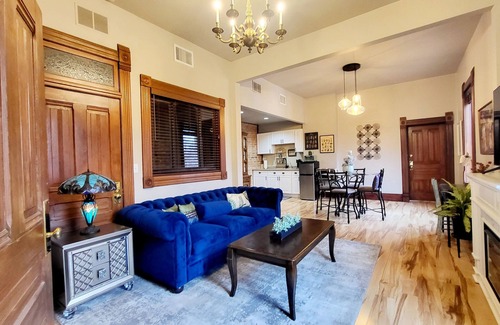 Ogden Apartment | Charming historical apartment in the heart of down town art district of Ogden