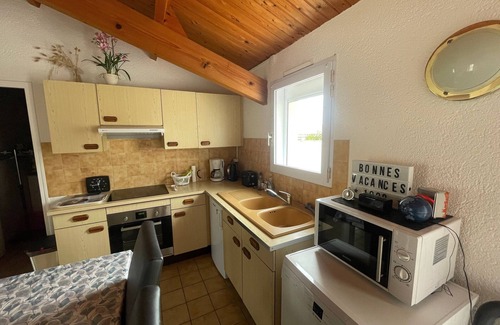Chateau-d'Olonne House | Charming House with Enclosed Garden, Terrace, Near Beach