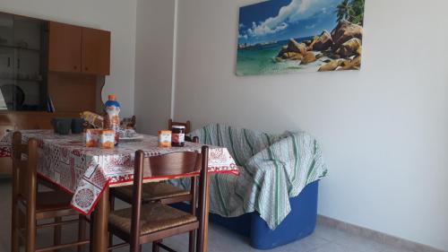 San Foca Apartment | Charming Holiday Home Near The Beach With A Terrace Parking Available, Pets