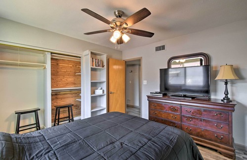Newcastle Village House | Charming Home < 11 Mi to Downtown Phoenix!