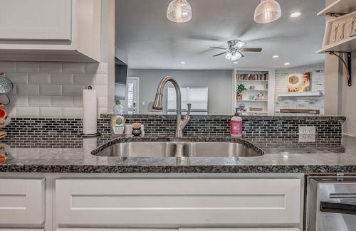 Central Oklahoma City House | Charming home near Fairgrounds & DownTown sleeps 9