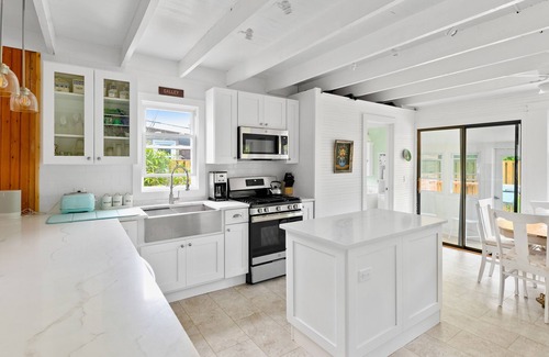 Ocean Beach House | Charming home steps from beach with deck, outdoor shower, grill, & bikes