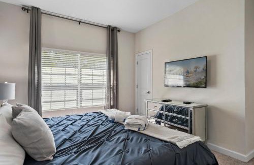 Davenport House | Charming Home with Themed Bedrooms & Private Pool