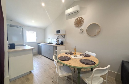 Palavas-les-Flots House | Charming House with garden, close to the beach - Aircond & Parking