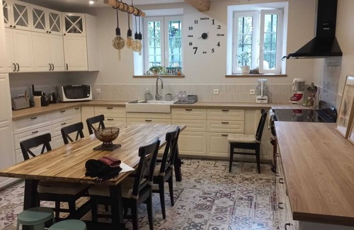 Sevrier House | Charming house 5mns walk from the lake
