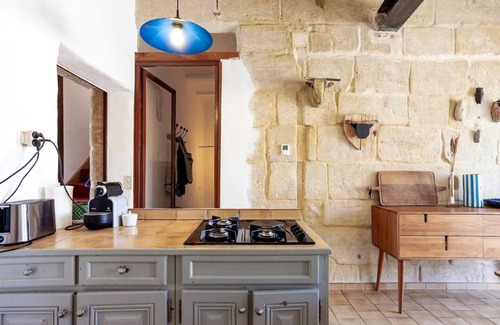 Aubais Other | Charming house in the castle of Aubais (17ème century)
