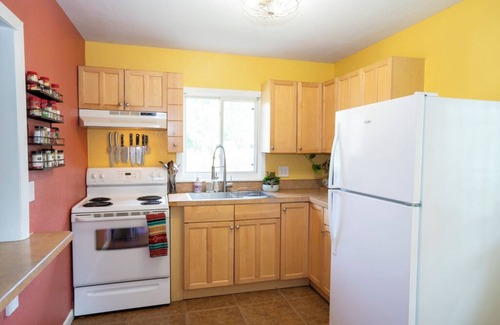 Old Town House | Charming House in Old Town Fort Collins for Monthly Stays