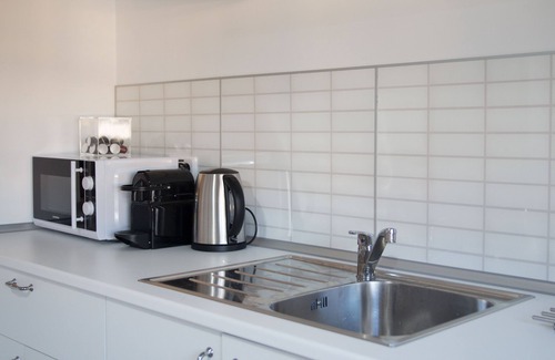 Torremolinos House | Charming house with private pool, garden, shade areas & bbq