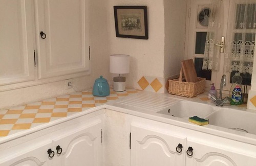 Aregno House | Charming house with sea view, 10 minutes from Ile Rousse and beaches.