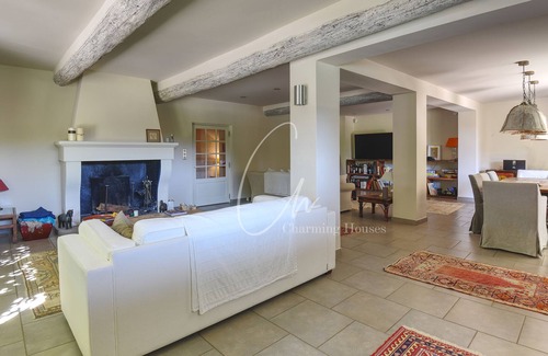 Eygalieres Ski Chalet | Charming Houses 1586