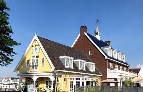 Municipality of Huizen House | Charming Huizen Stay | Gooimeer Lake & Naarderbos Trails & Cultural Landmarks