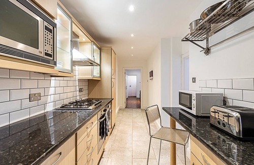 Campden Apartment | Charming Kensington Apartment