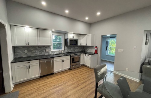 Colchester House | Charming Lakeview, 3 Bedroom home in Colchester