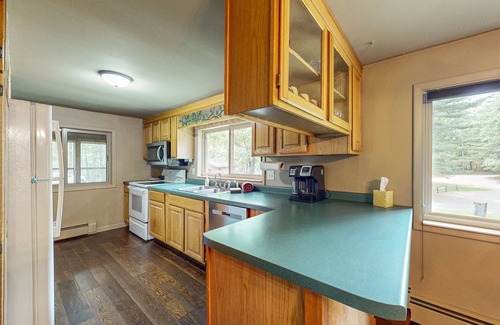 St Germain House | Charming Lakeview cabin w/dock, fire pit, gas grill, & WIFI, Dogs-YES