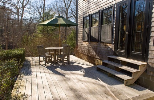 Vineyard Haven House | Charming Lambert’s Cove Escape, Walk to Exclusive Pristine Beach and Pond