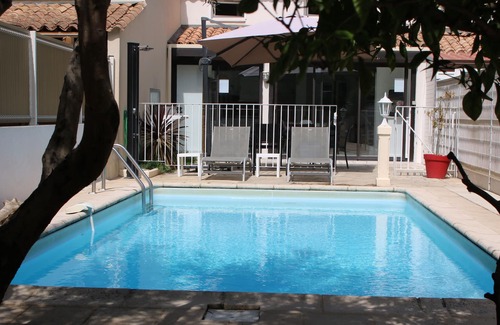 La Croix-Valmer House | Charming little beach house private pool