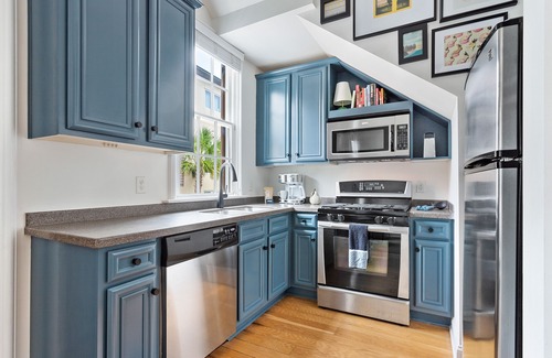North Charleston Apartment | Charming Little Mixson | Enjoy Park Circle's Best