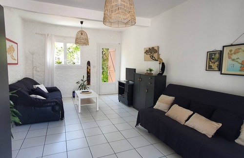 Anglet House | Charming little furnished house/Anglet -Aguiléra