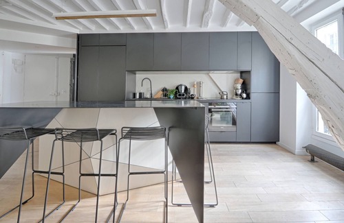 Quartier du Faubourg-Montmartre Apartment | Charming loft in the 9th arr. of Paris - Welkeys