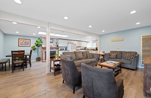 Harbor House | Charming Long Beach Home Near LAX, Beaches