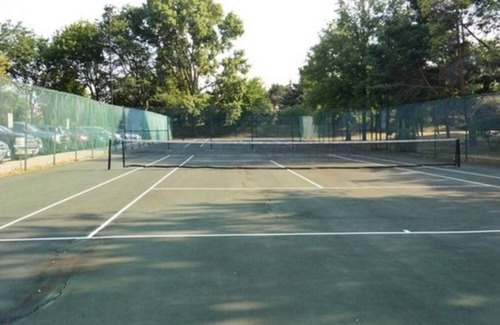 Willowbrook Condo | Charming luxury 2-bedroom condo with AC, fitness room in lovely Willowbrook