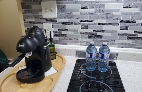 Moncton Apartment | Charming Moncton Guest Room