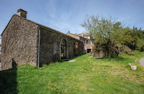 Castanet-le-Haut Cottage | Charming mountain gîte (6 rooms/16 people) (Occitanie/Hérault)