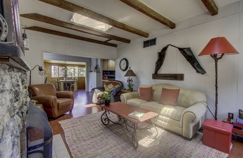 Mountain Club House | Charming Mountain Club Home1.5 Miles from town. Enjoy the best of both worlds.