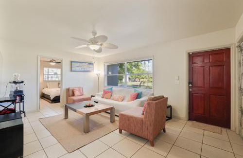 Central Naples House | Charming Naples Oasis - Close to Beaches & Shops