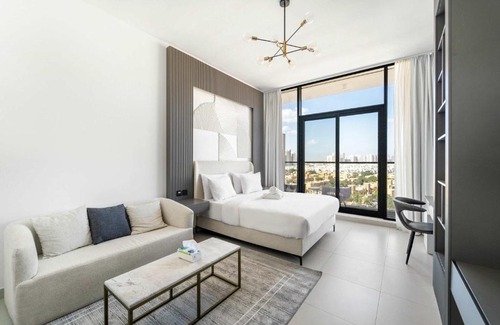 Dubai Apartment | Charming new studio with pool and gym in Al Furjan