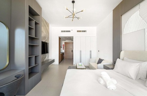Dubai Apartment | Charming new studio with pool and gym in Al Furjan