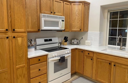 Meridian House | Charming, Newly remodeled, 3+Br/2Ba house, with office, in Meridian