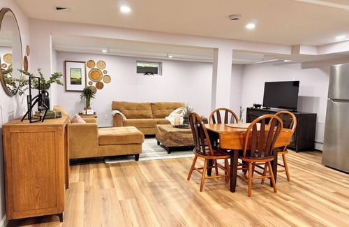 Fairfield Apartment | Charming Newly Renovated 2-bedroom apartment in Fairfield