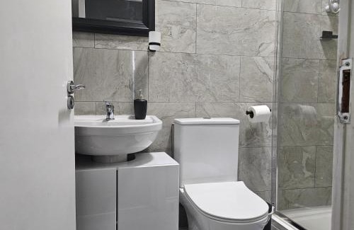 Telford Apartment | Charming Oxford Apartment in Telford - Flat 1