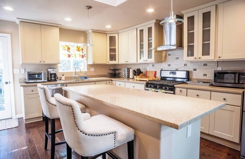 Pacific Grove House | Charming Pacific Grove Retreat 3bd/2bath