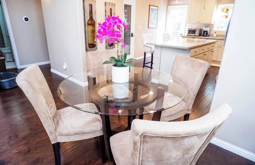 Pacific Grove House | Charming Pacific Grove Retreat 3bd/2bath