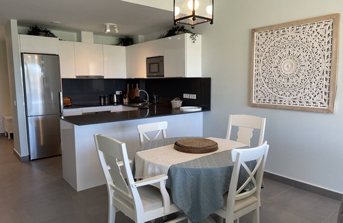 Alhaurin el Grande Apartment | Charming Penthouse, Roof Terrace, Mountain views
