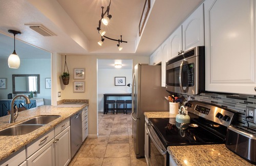 North Mountain House | Charming, pet friendly 3-bedroom house with pool, AC & garage, in sunny Phoenix