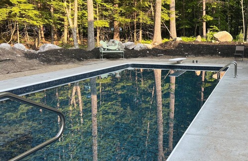 Sebago House | Charming private 3-bedroom on 3 acres in Sebago, Pool, Hot Tub, Large Firepit