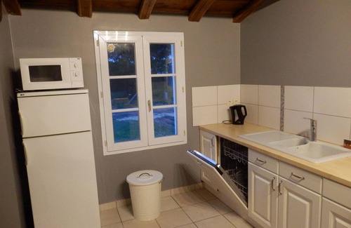Noirmoutier-en-l'Ile House | CHARMING QUIET AND COMFORTABLE LOCATION IN OLD 300M FROM THE BEACH