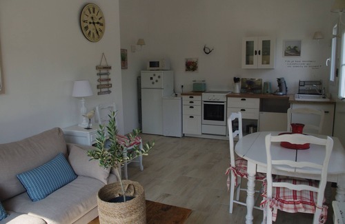 Mazan House | Charming rentals