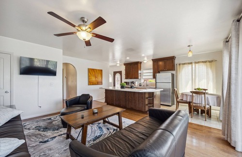 Middletown Condo | Charming Retreat on West Quince Street by RedAwning