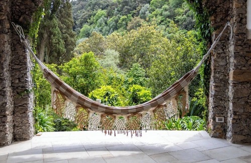 Paraggi Villa | Charming retreat with ocean views and pool! Summer Specials!